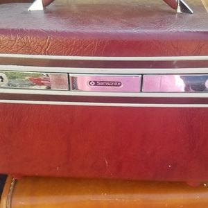Vintage Samsonite train/make up case
